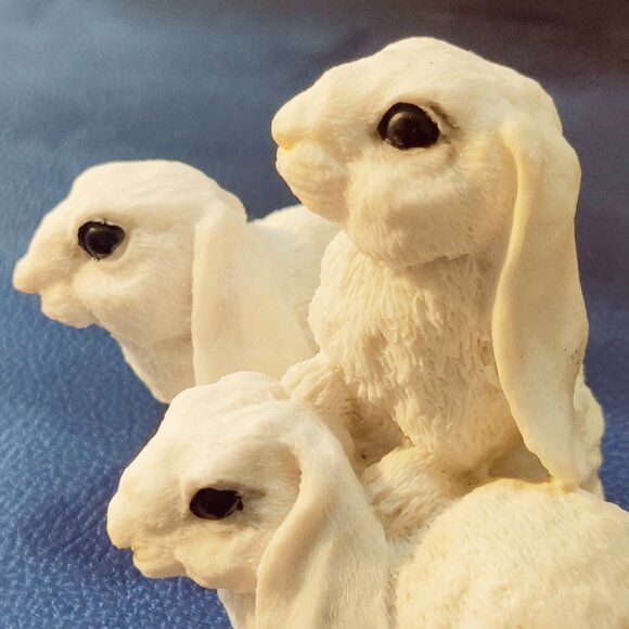 Set of 3 Holland Lop Eared Rabbits made of ceramic or resin. Stands 3.5"W x 5" L - Picture 7 of 9